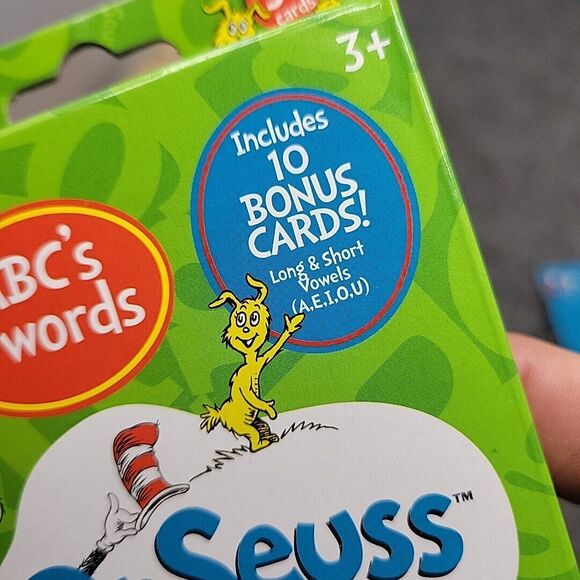 Dr. Seuss ABCs and Words 40 Flash Cards Plus 10 Bonus Vowel Cards Brand New - Picture 7 of 8